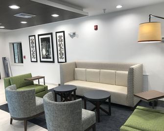 Holiday Inn Express Naples South - I-75 By IHG - Naples - Rakennus