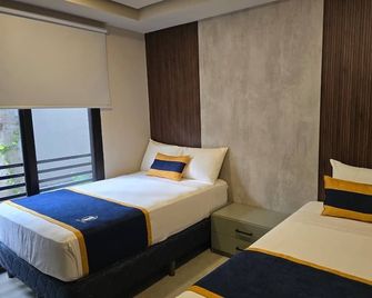 Hotel Tiffany - Flores