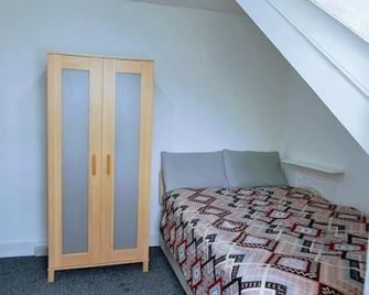 MC Suites - Wallsend - Camera da letto