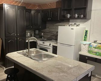 Crazy Horse Rv Resort - Kanab - Keuken