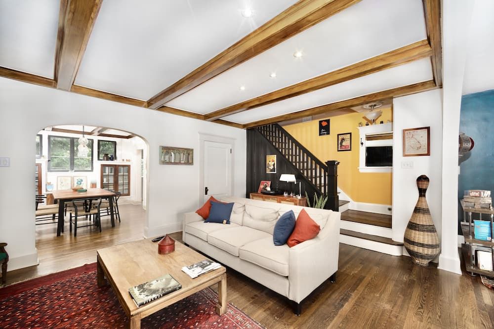Stylish Historic Retreat Near Downtown Pittsburgh! - פיטסבורג - סלון