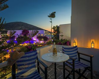 Evgenia Rooms - Folegandros