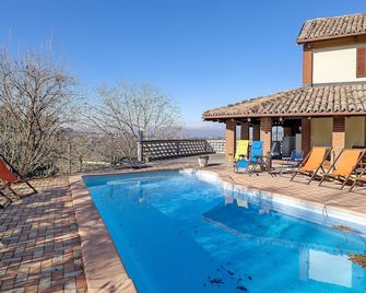 Cascina Orlandi - Costigliole D'Asti - Pool