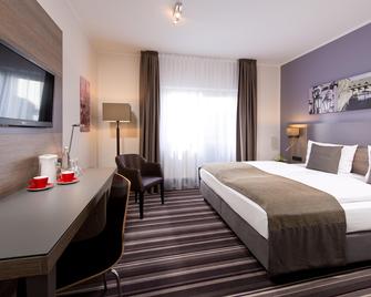 Leonardo Hotel Nürnberg - Nuremberg - Bedroom