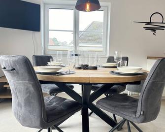 Huus Süündeck - Garding - Dining room