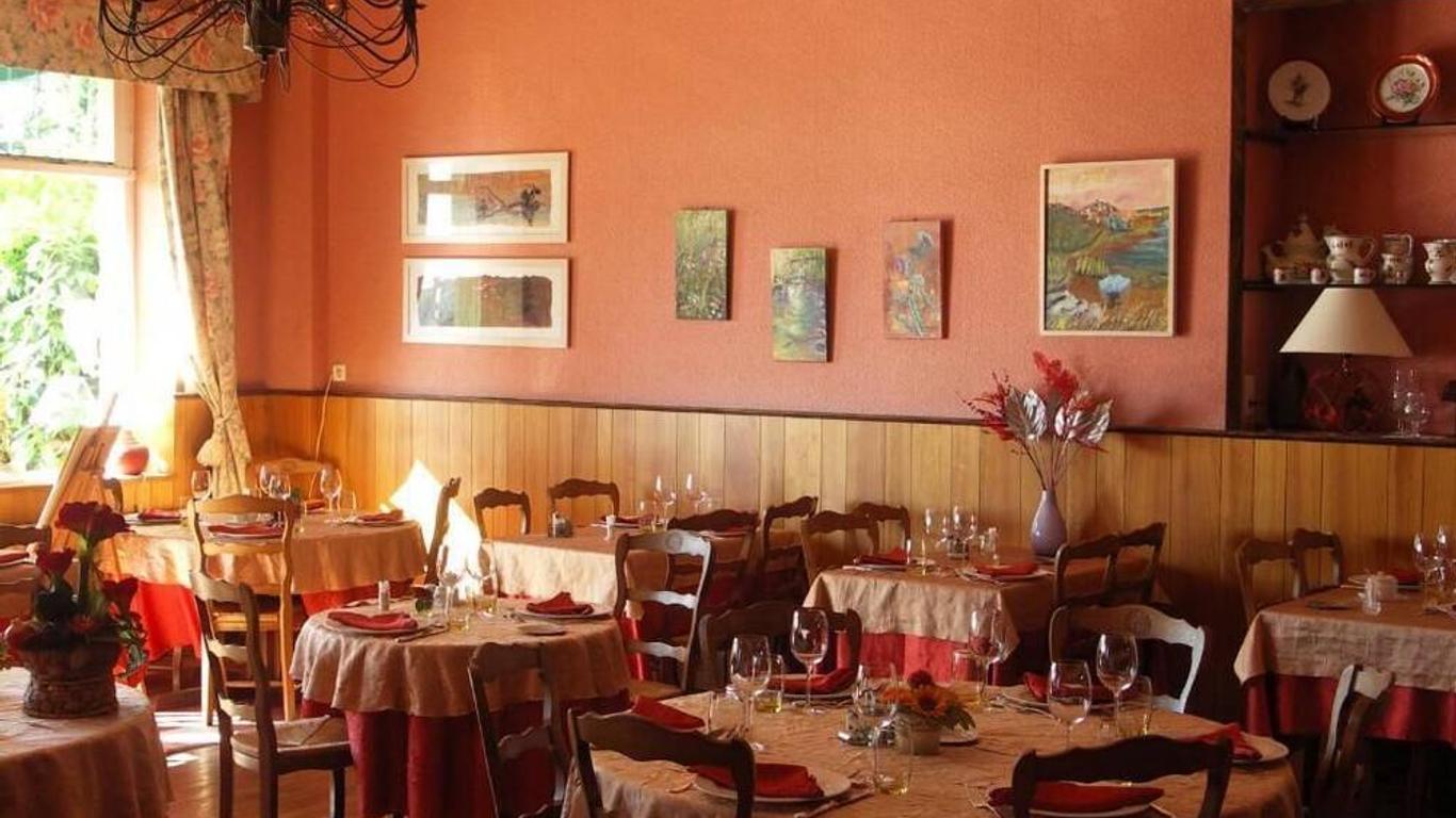 Hôtel Restaurant Bar Du Commerce - Kb Hotel Group