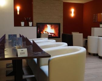 Sportcenter & Sporthotel Neuruppin - Neuruppin