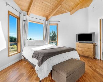 Panoramic Ocean Views, Hot Tub Under The Stars and EV charging station - The Sea Ranch - Habitación
