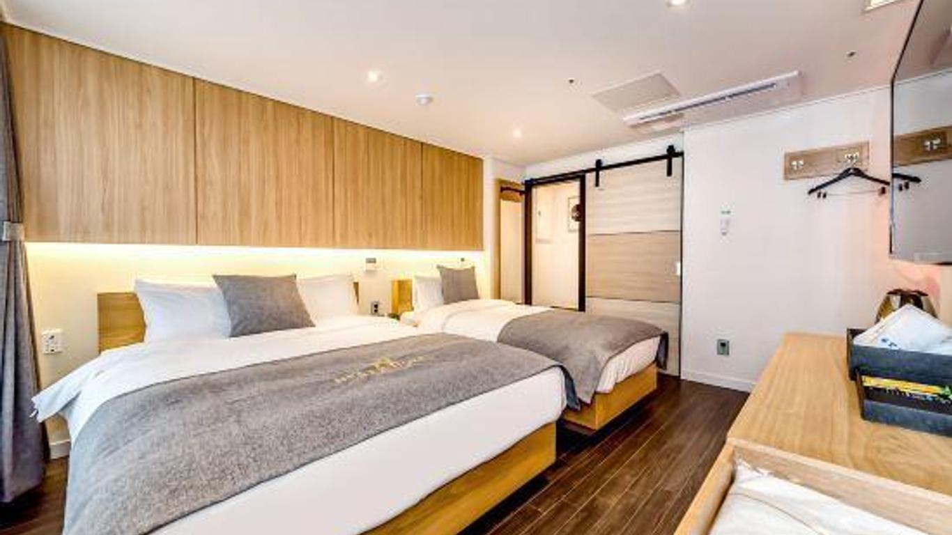 Jeju Boutique Hertz Hotel