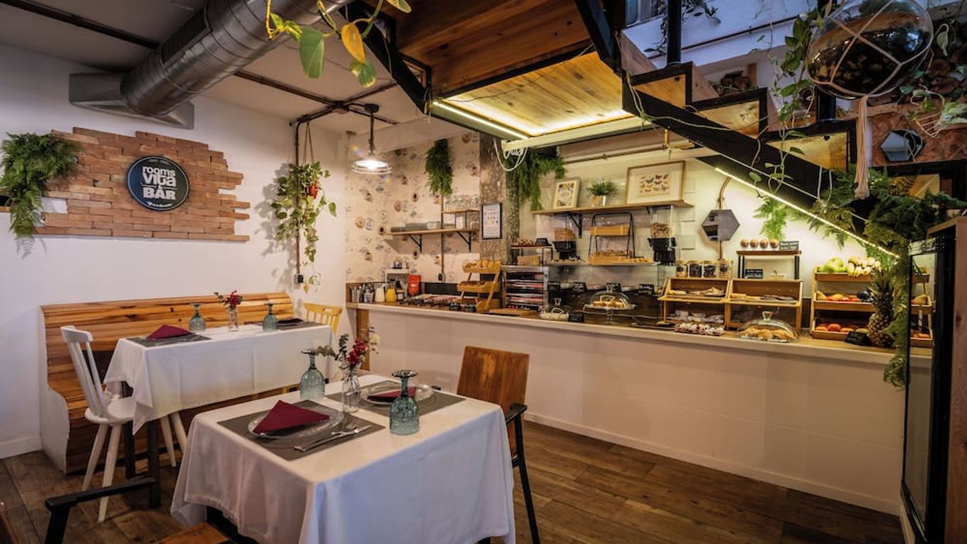 Rooms Vita & Bar