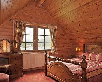 Ardlui Lochside Lodges - Ardlui
