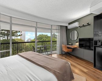 Madison Tower Mill Hotel - Brisbane