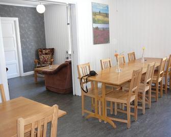 Lönneberga Vandrarhem - Lönneberga - Comedor