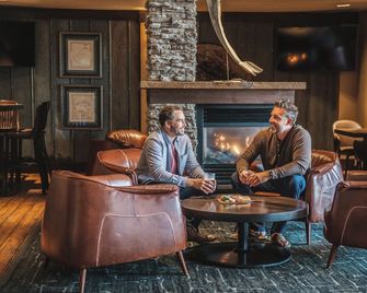 The Explorer Hotel - Yellowknife - Sala de estar