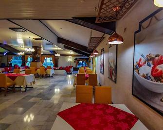 Hotel Belvedere - Predeal - Εστιατόριο