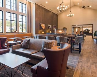 Best Western Plus Superior Inn & Suites - Grand Marais - Lounge