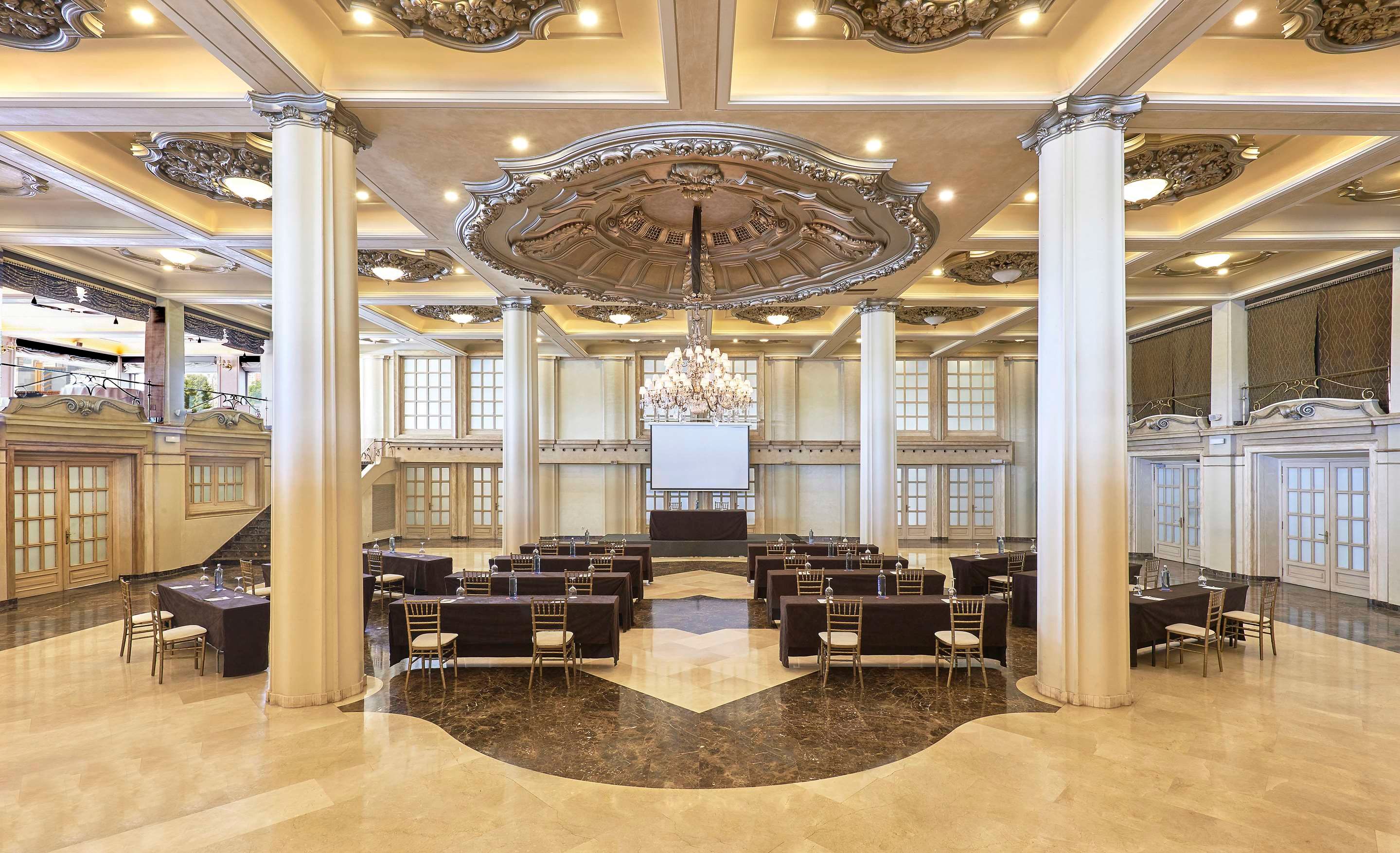 NH Collection A Coruña Finisterre - א קורונה - לובי