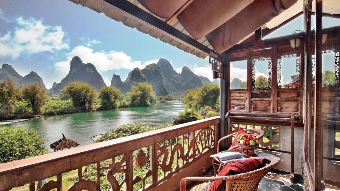 Yangshuo Mountain Retreat