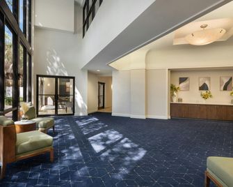 코트야드 코코아 비치 케이프 커내버럴 - 코코아 비치 - 로비