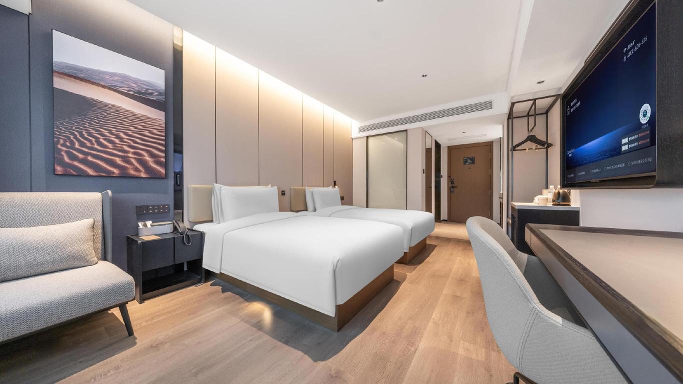 Atour Hotel Kunming Nanping Pedestrian Street Old Street