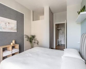 Como Bellevue - Como - Makuuhuone