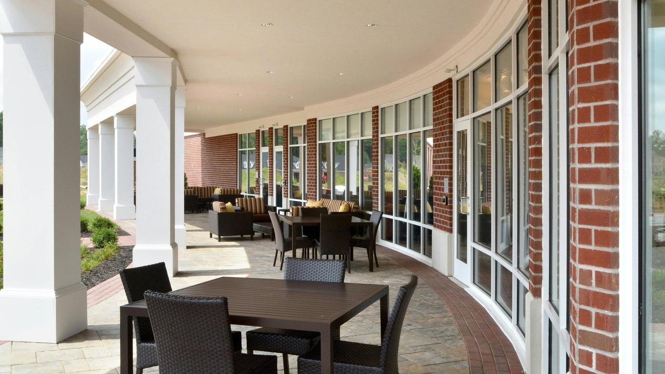 Courtyard by Marriott Youngstown Canfield