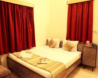 OYO 2625 Hotel Swagath - Calcuta - Habitación