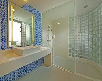 Holiday Inn Express Tangshan Downtown By IHG - Tangshan - Bathroom