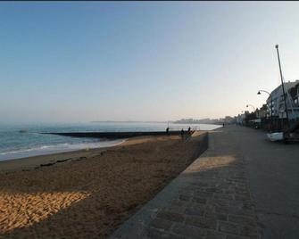 Alba Hotel - Saint-Malo - Beach