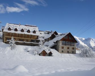 Le Bataclan - Auron - Building