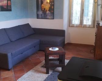 Casa Margherita - Holiday Home- - Ceriana - Sala de estar