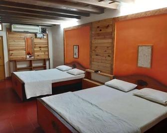 Royal Cottage, Anaimalai - Pollachi - Habitación