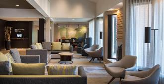 Courtyard by Marriott Boston Norwood/Canton - Norwood - Area lounge
