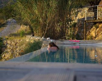 Houses with swimming pool with magnificent view to the sunset - Aliki - Pool