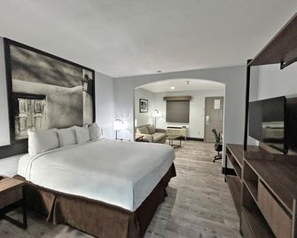 SureStay Plus by Best Western Cannon A.F.B. - Clovis - Soveværelse