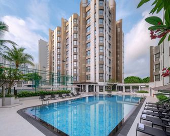 Le Grove Serviced Residences - Singapore - בריכה