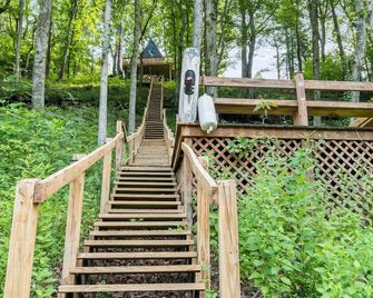 A-Frame on Tims Ford Lake Private Boat Dock with slip - Tullahoma