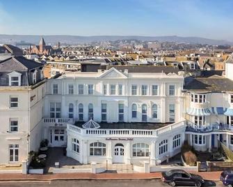 Eastbourne Riviera Hotel - איסטבורן - בניין