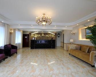 Alpha hotel Mongolia - Улан-Батор - Рецепція