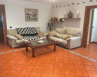Vama House - Canyelles - Living room
