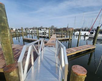 Beautiful Condo - Water View Near City Dock - Annapolis