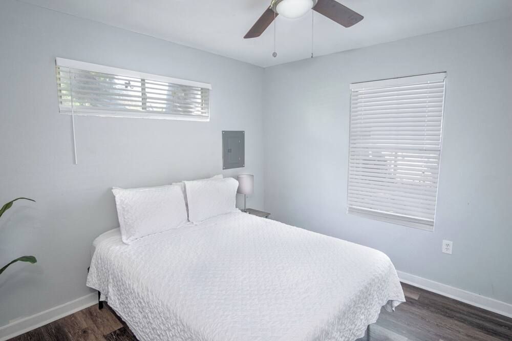 Remodeled Historic 1br1ba House Near Dow - סן אנטוניו - חדר שינה