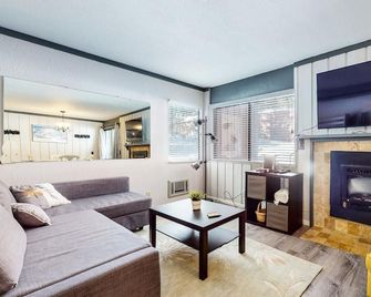 Mammoth Ski & Racquet Club - Mammoth Lakes - Sala de estar