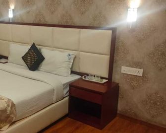 Hillcrest Metro - Ooty - Habitación