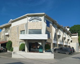 Boomerang Hotel - Angeles City - Building