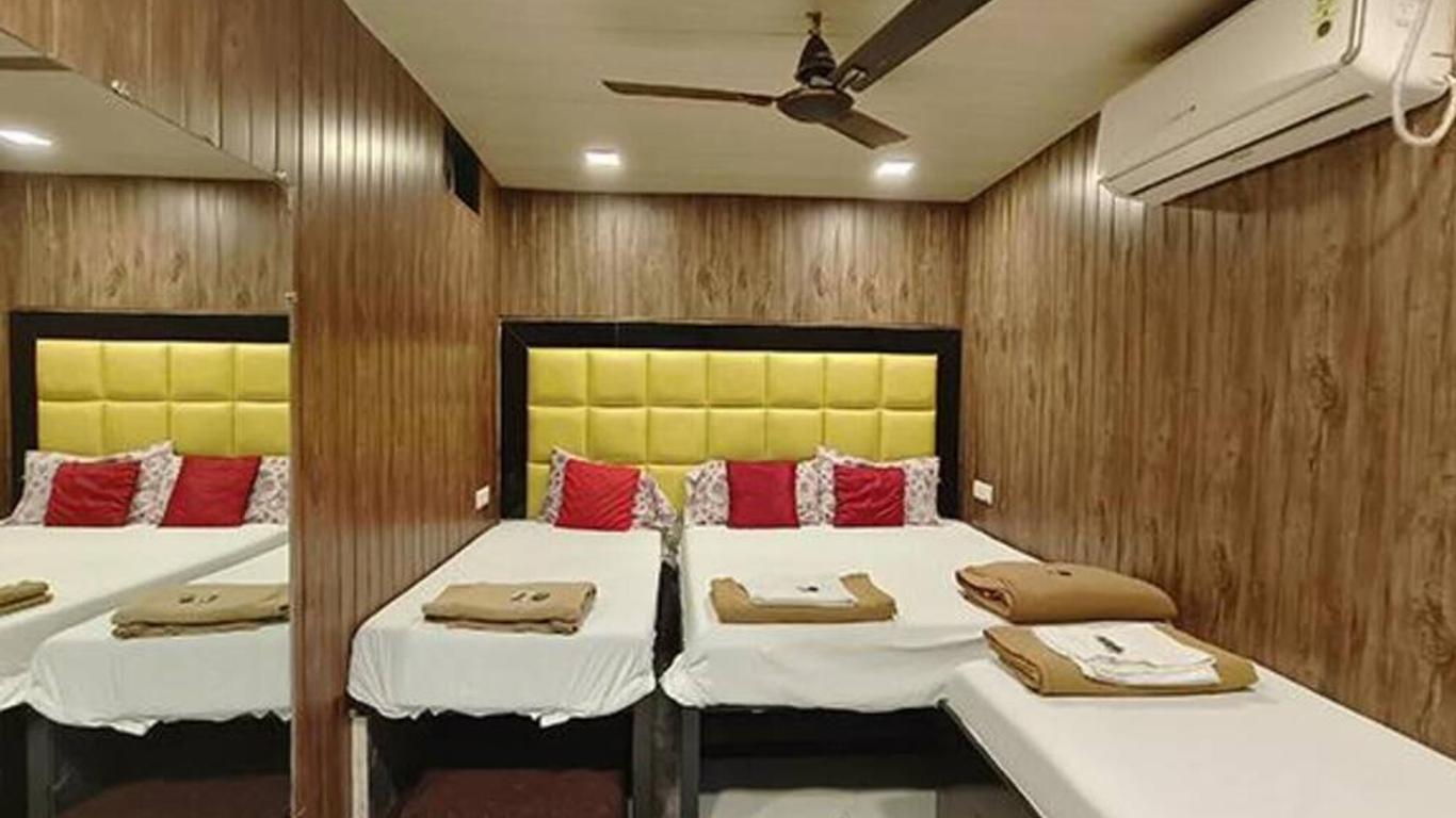 Hotel janata