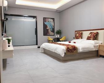 Kaiping Hotel - Jiangmen - Bedroom