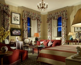 Inverlochy Castle - Fort William - Yatak Odası