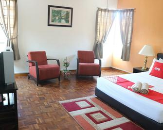 OYO Homes 90300 D'hitech Home - Kulim