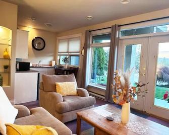 Quail Ridge - Kelowna - Oturma odası